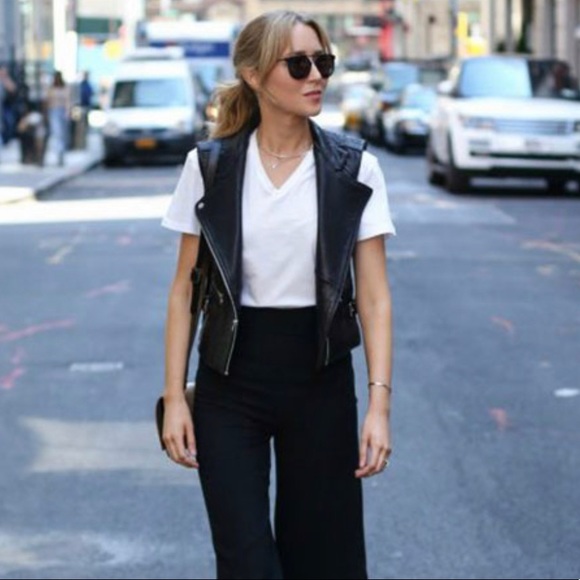 ❌ SOLD: Kenneth Cole Faux Leather Statement Vest - Picture 2 of 8